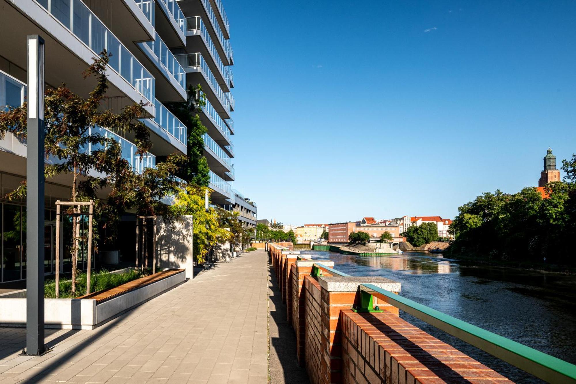Witolda Riverside Apartments - Balcony, City View - By Rentujemy Wroclaw Exterior photo